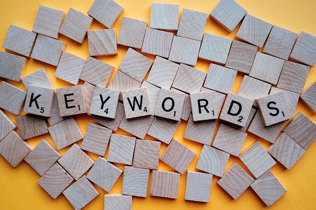Keywords сложено из кубиков